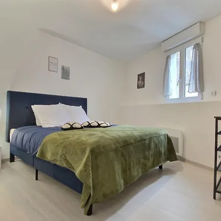 Maisonnette Hypercentre Duplex - Cozy Houses Apartamento Reims
